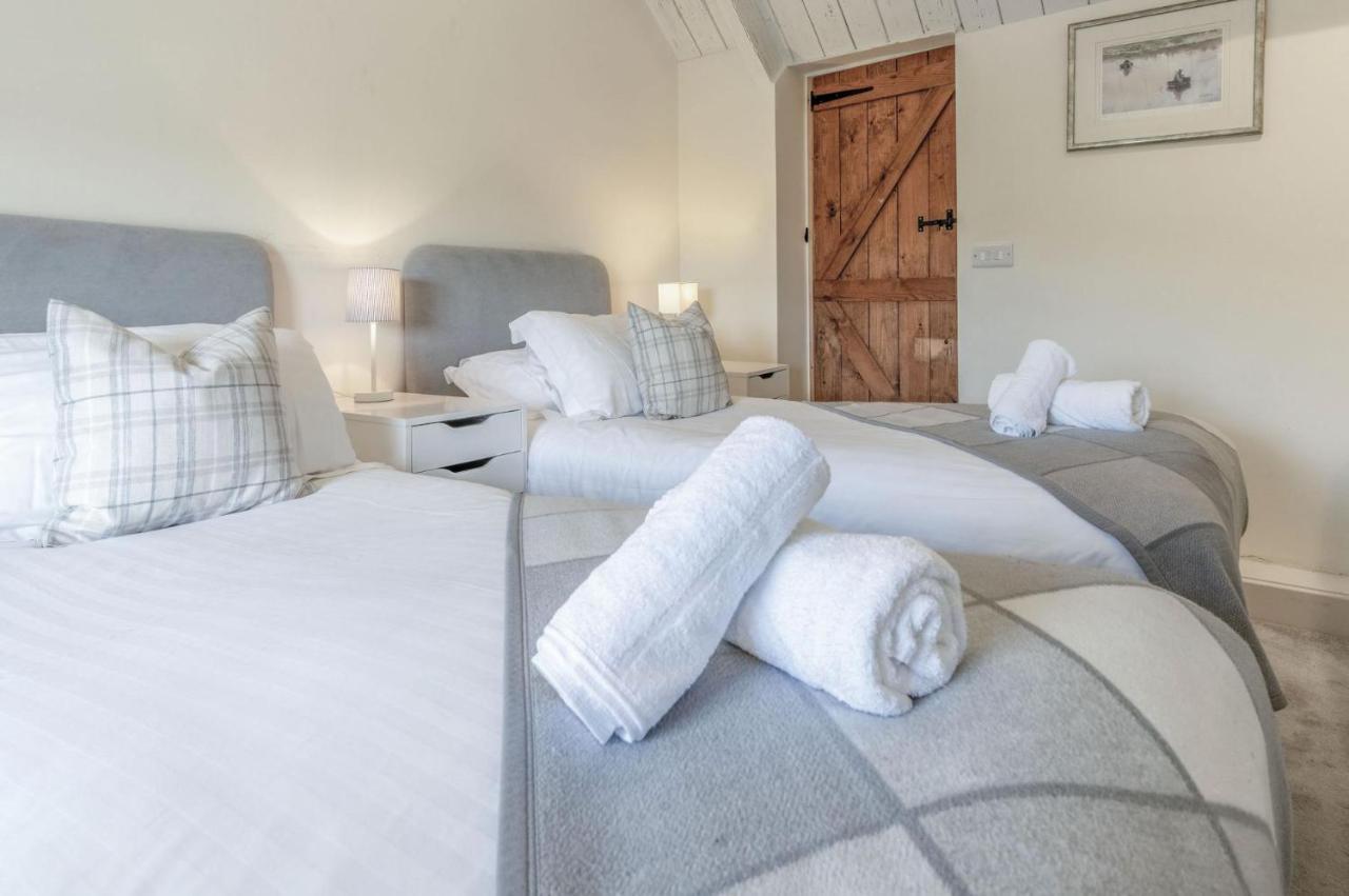 Dollars Cottage - 4 Bedroom Cottage - Llangennith Kültér fotó