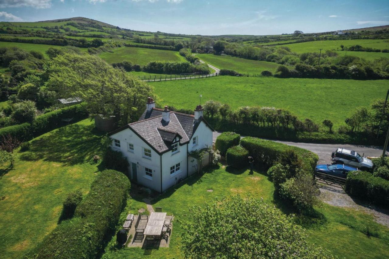 Dollars Cottage - 4 Bedroom Cottage - Llangennith Kültér fotó