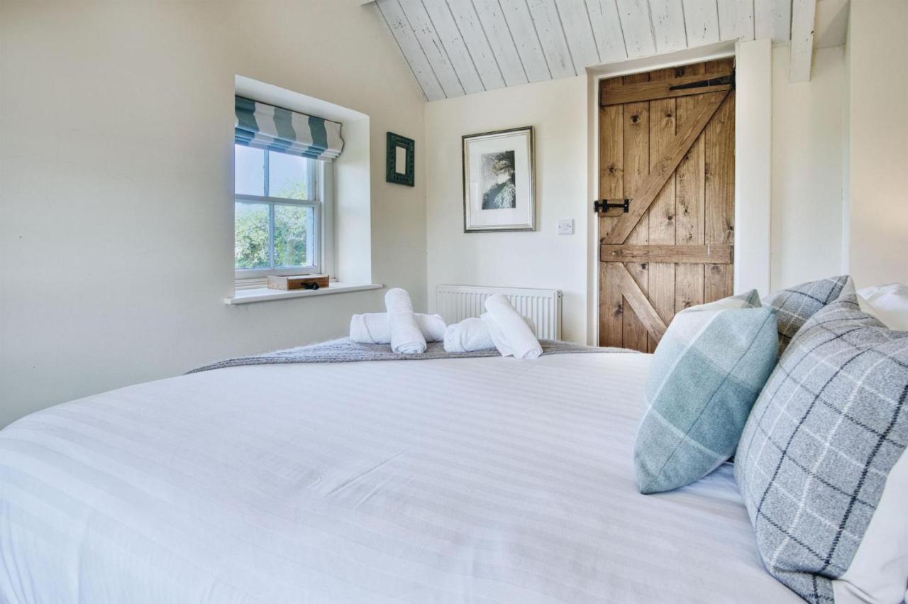 Dollars Cottage - 4 Bedroom Cottage - Llangennith Kültér fotó