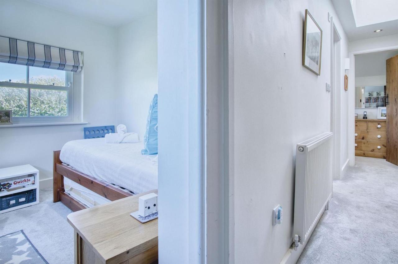 Dollars Cottage - 4 Bedroom Cottage - Llangennith Kültér fotó